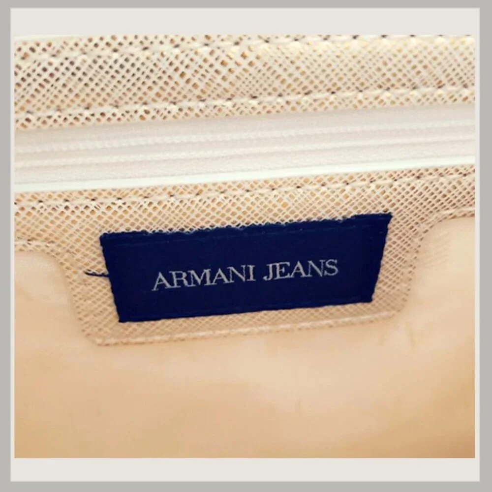 Armani Jeans Gold Tone Purse, Brand new, never used, Tags & Dust Bag - Picture 8 of 14